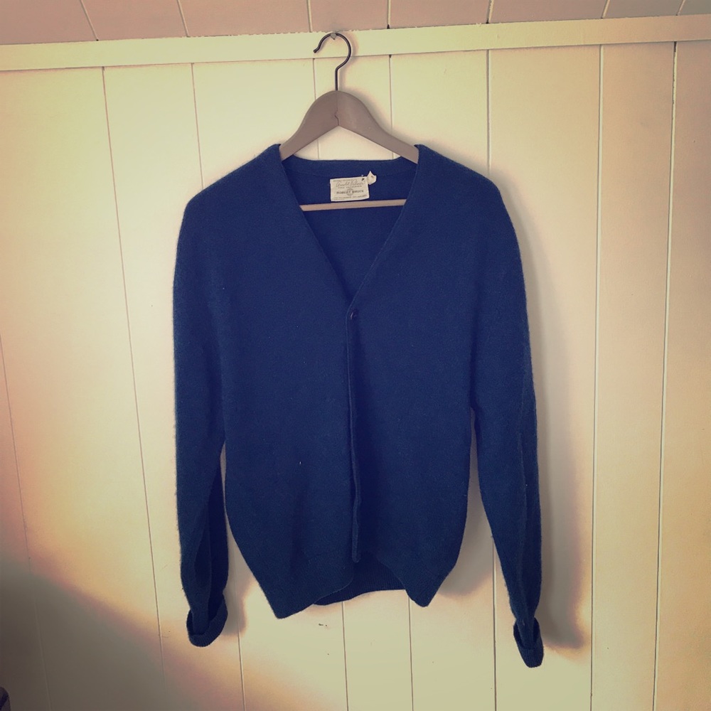 Robert Bruce cardigan. cashmere/wool.