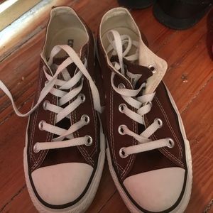 LIKE NEW BROWN CONVERSE