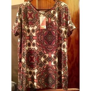 Honey and Lace Tustin Tunic NWT