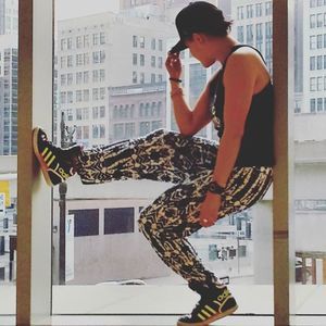 Meet your Posher, Mirella