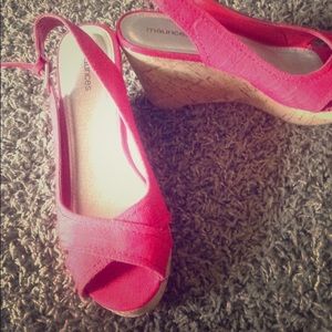 Reddish Maurice's wedges
