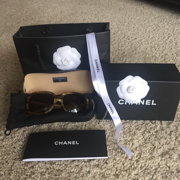 Chanel Sunglasses - Picture 1 of 7