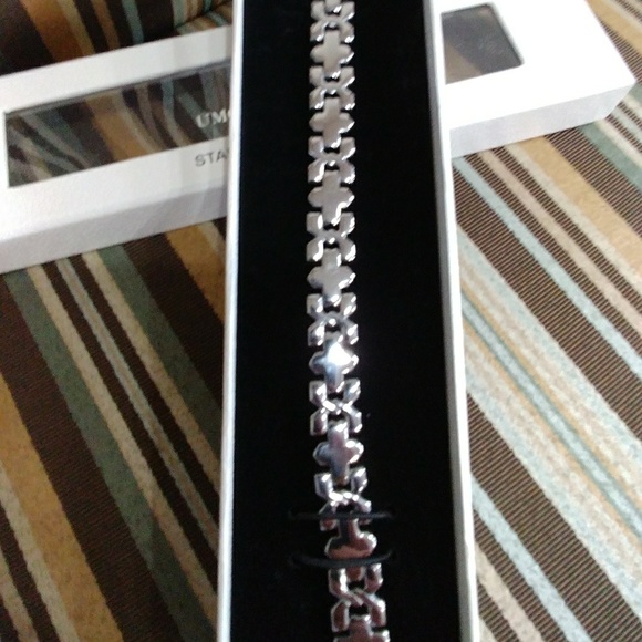 Brand New Stainless Steel Bracelet - Picture 2 of 6