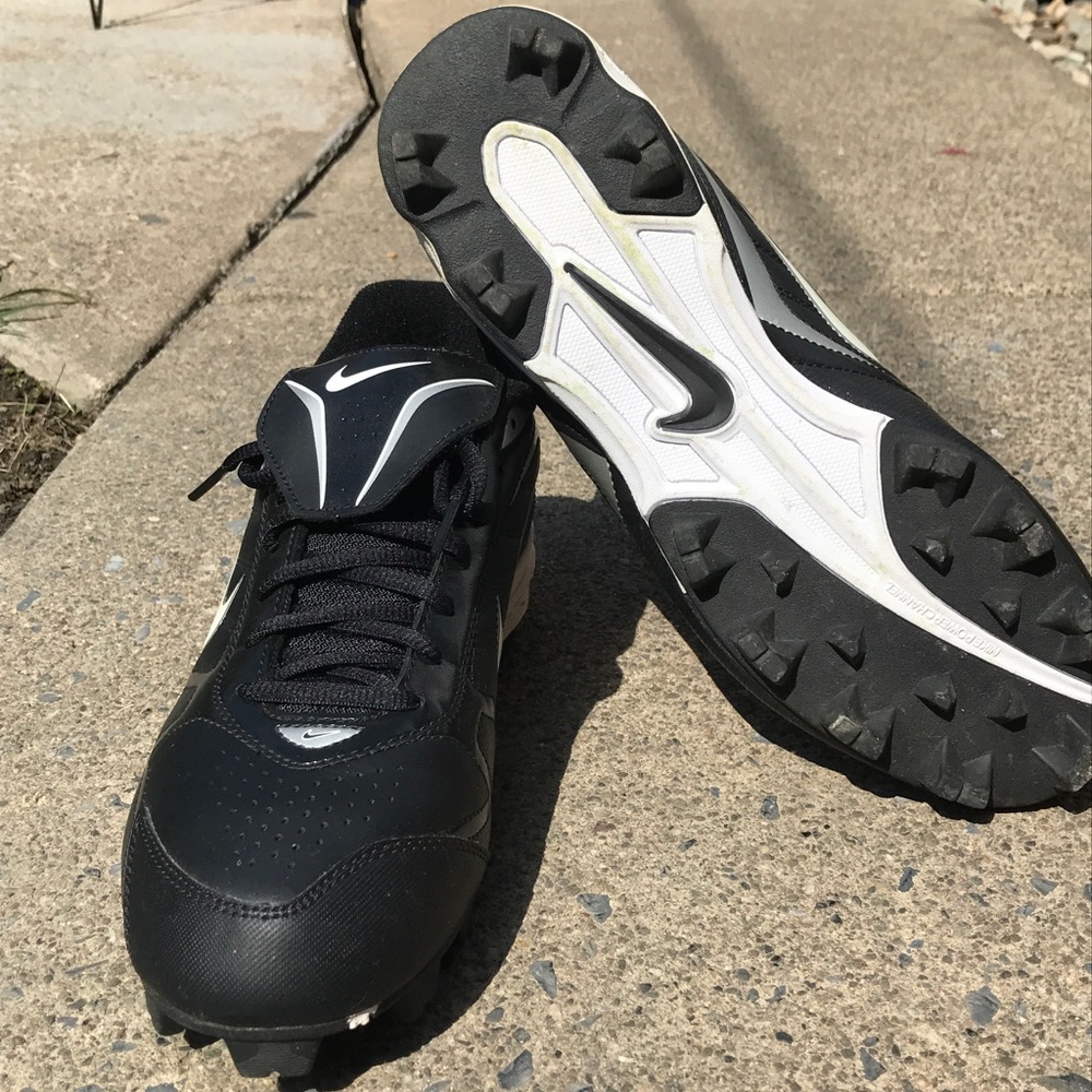 Nike baseball cleats