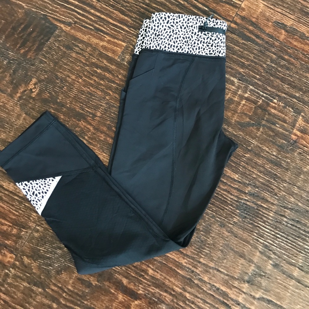 Luluemon workout pants
