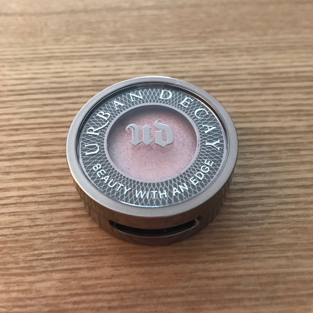 BRAND NEW URBAN DECAY Eyeshadow SWF