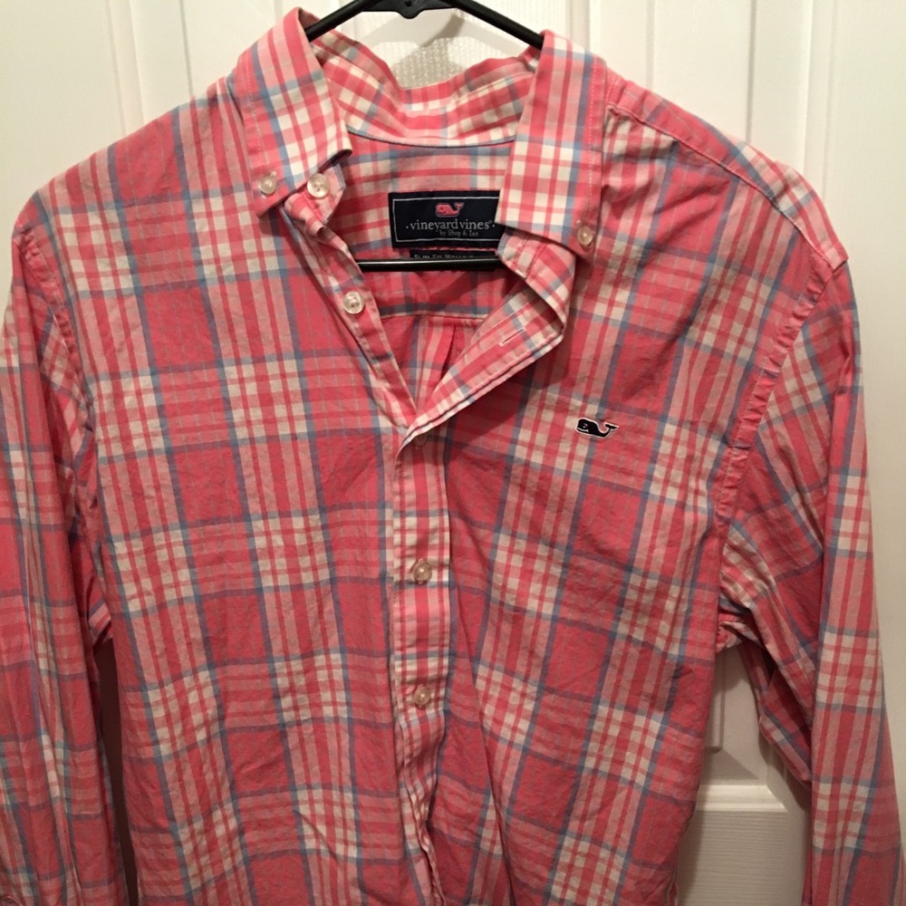 Vineyard Vines button up