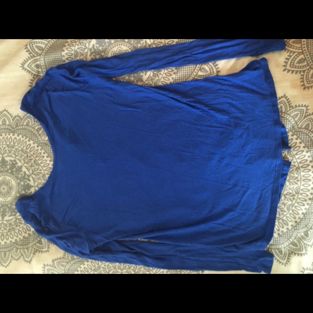 Lululemon long sleeve open back top