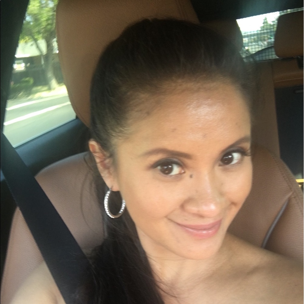 Meet your Posher, Kay