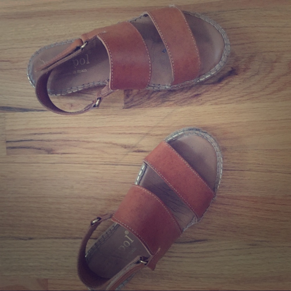 Maypol tan leather sandals size 37, size 7