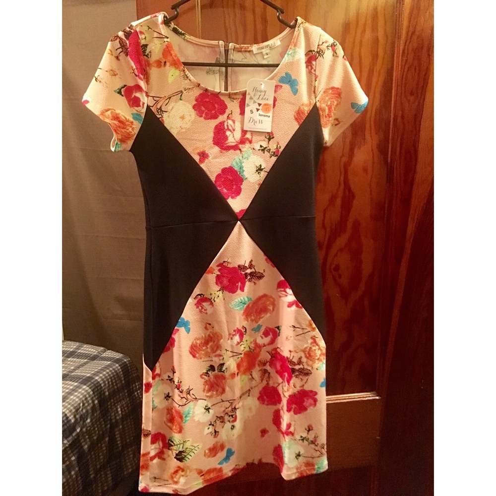 Honey and Lace NWT Sonoma