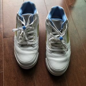 Nike Jordan low tops