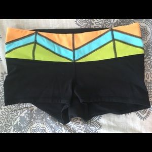 Lululemon boogie short