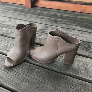 Dolce vita booties/ heels/ slides/ mules