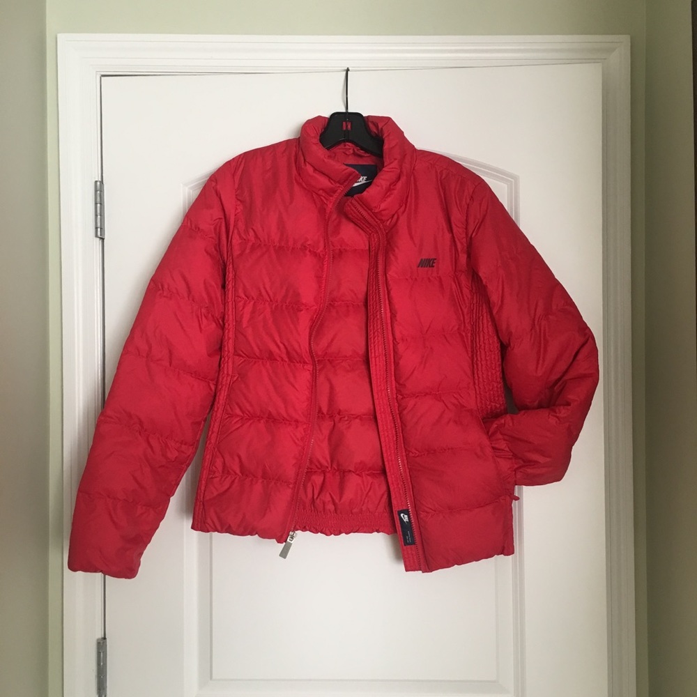 Nike Lightweight Bubble/Puffer Coat