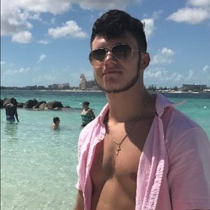 Meet your Posher, Kyle