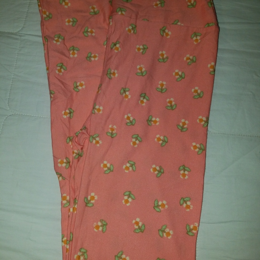LuLaRoe OS leggings pink with flowers
