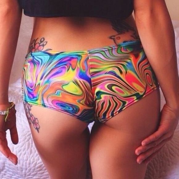 Other - 🎀Sale!🌈 Sexy trippy bikini bottom