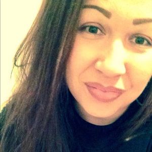 Meet your Posher, Jenny