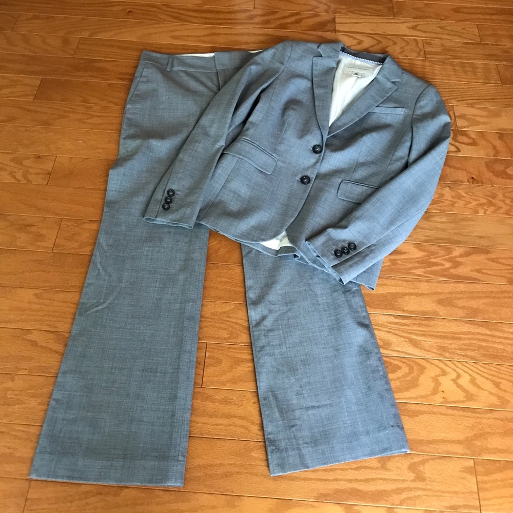 Banana Republic Grey Suit