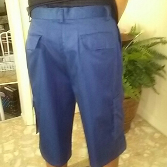 SIZE 36 TRUST MEN CARGO SHORTS - Picture 2 of 4