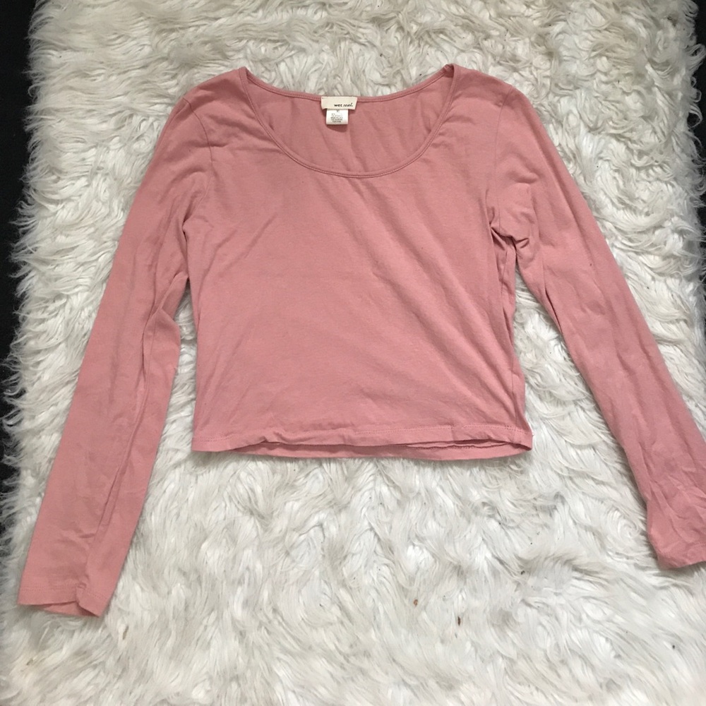 ROSE COLOR LONG SLEEVE CROP TOP (WET SEAL)