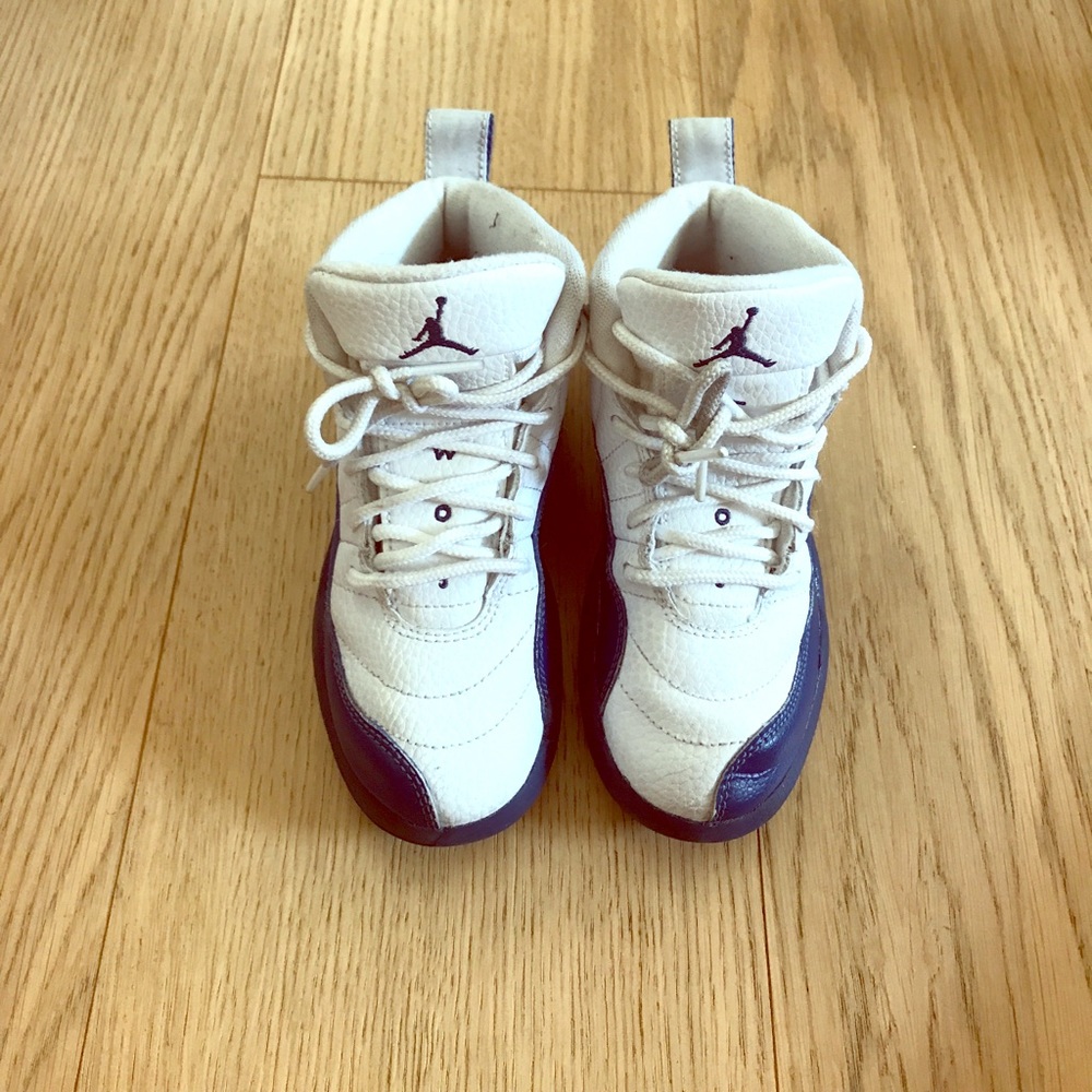 Boys Jordan 12
