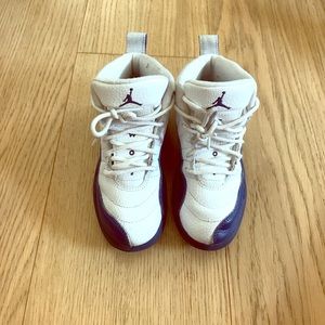 Boys Jordan 12