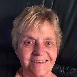 Meet your Posher, Sandy