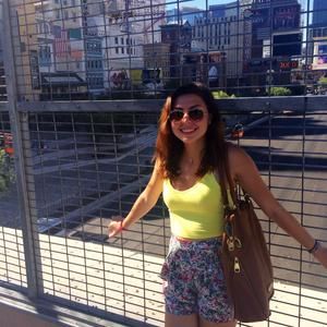 Meet your Posher, Nicole