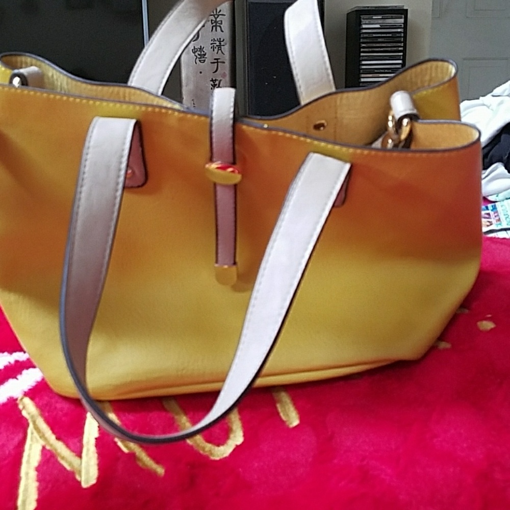 Charming Charlie purse with removable clutch