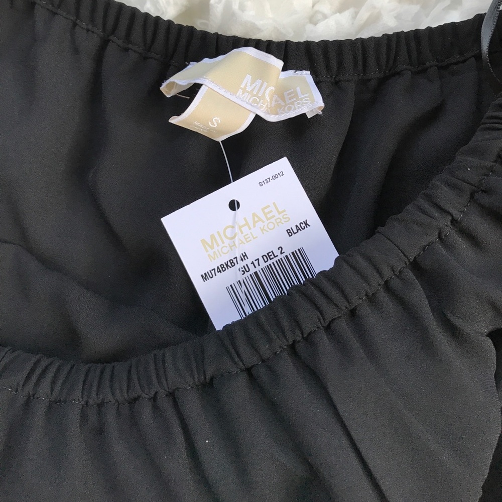 Michael Kors Off The Shoulder Top - Picture 6 of 6