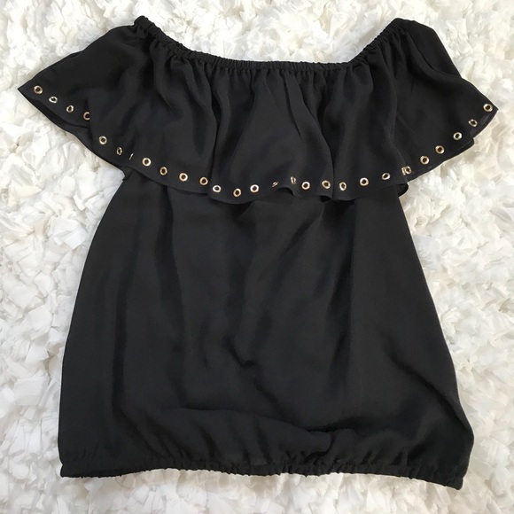 Michael Kors Off The Shoulder Top - Picture 3 of 6