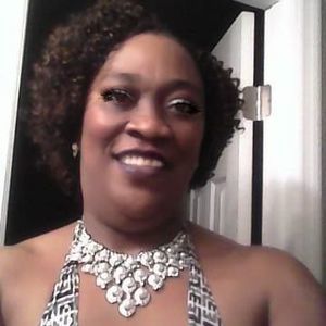 Meet your Posher, Deborah