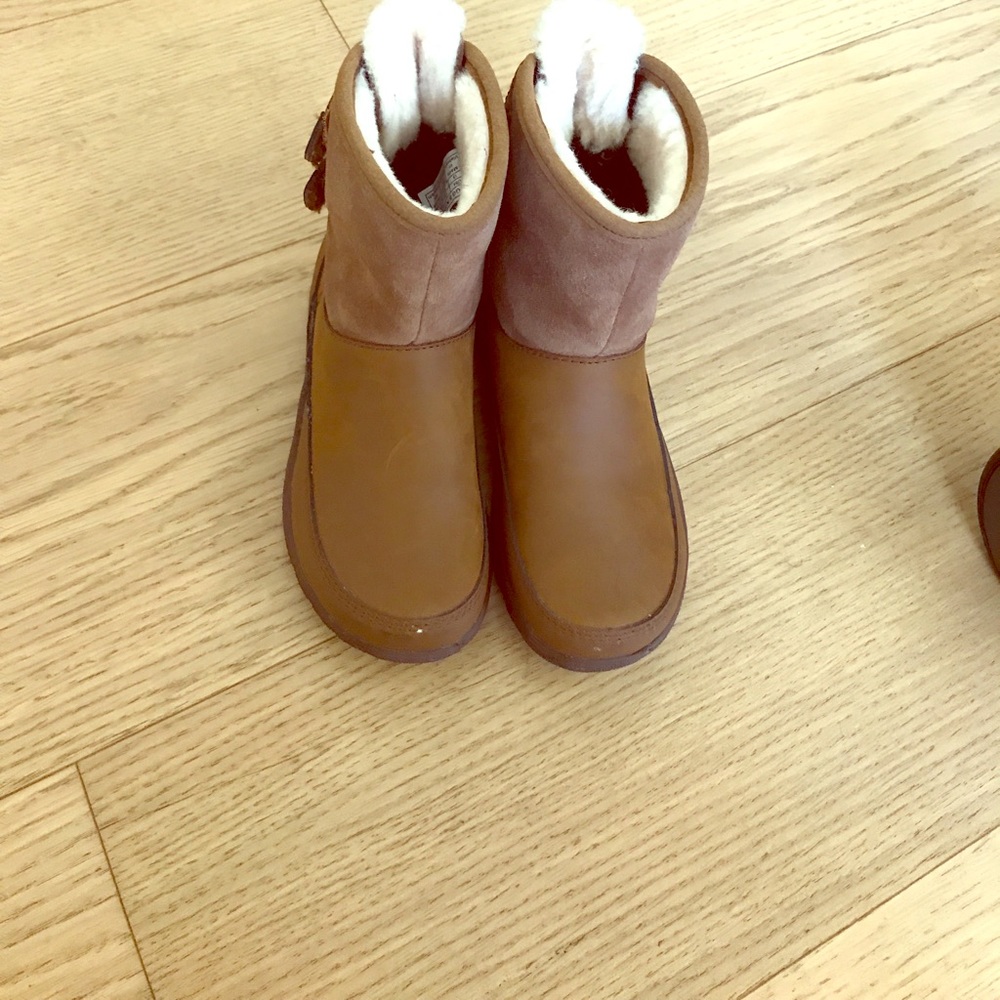 Boys uggs