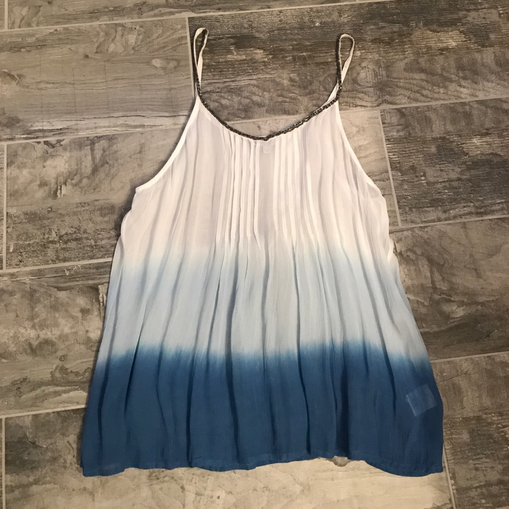 ✌️ Patrons of Peace Tank CUTE!! From The Buckle LG