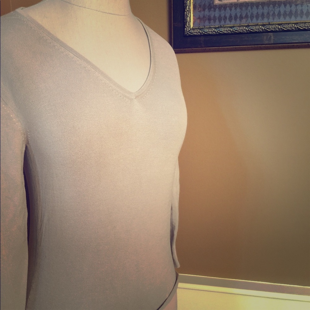 DKNY Beige V-neck Sweater
