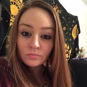 Meet your Posher, Abby