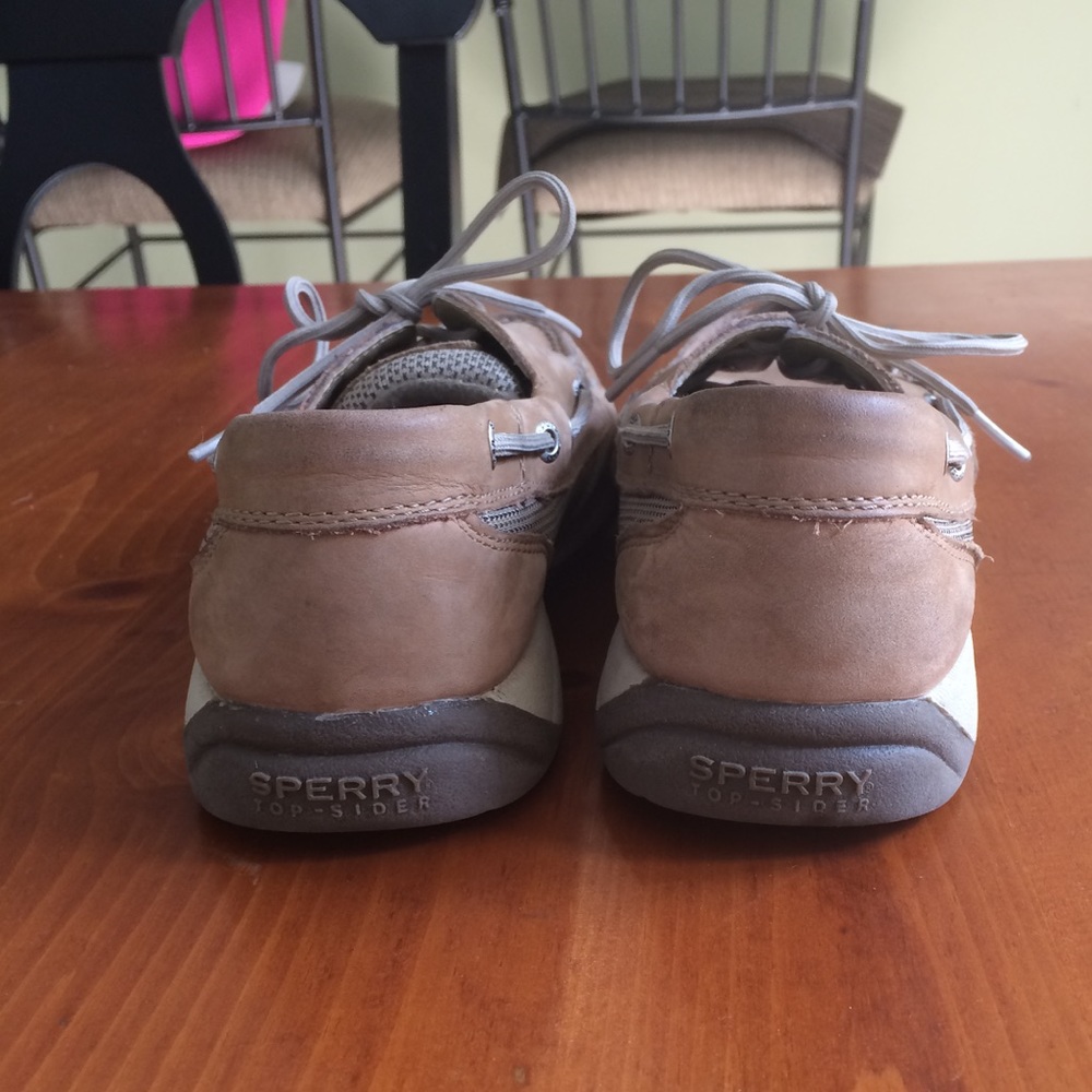Tan sperries!! - Picture 2 of 8