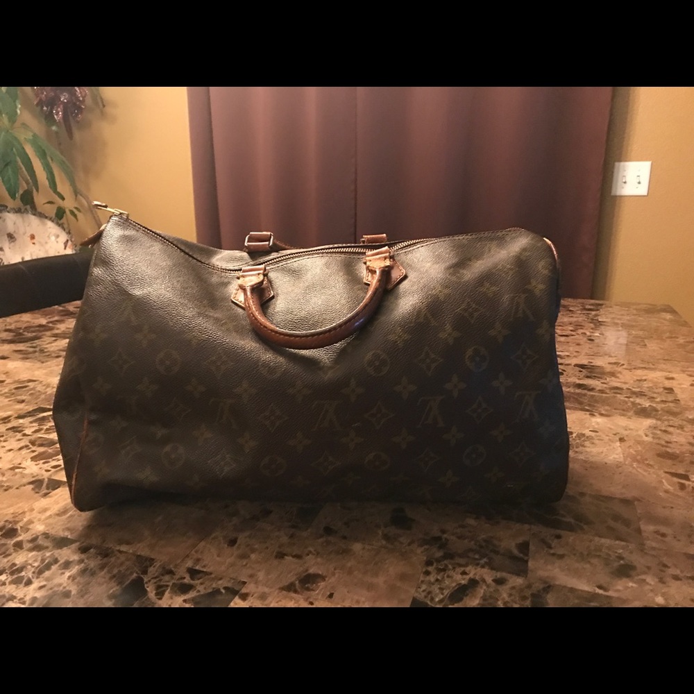 Louis Vuitton Speedy 40