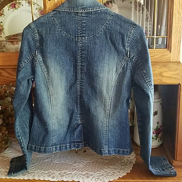 UNIONBAY PETITE DENIM JACKET ~๐HP๐ - Picture 2 of 3