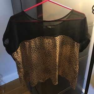 Leopard sheer t shirt with back slit