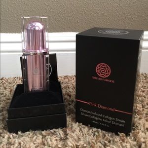 Pink diamond forever flawless collagen serum