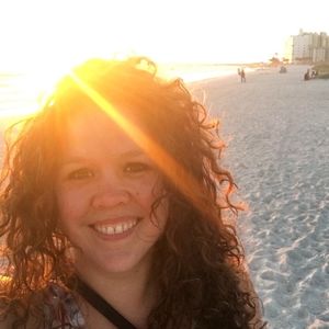 Meet your Posher, Alison