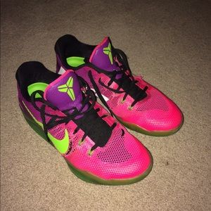 SOLD!! Kobe 11