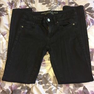 American Eagle Black skinny jeans -6 short