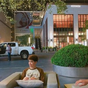 Meet your Posher, Luân