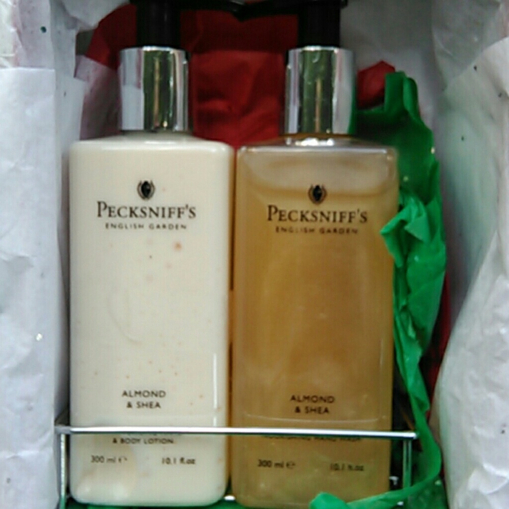 Wash and lotion set