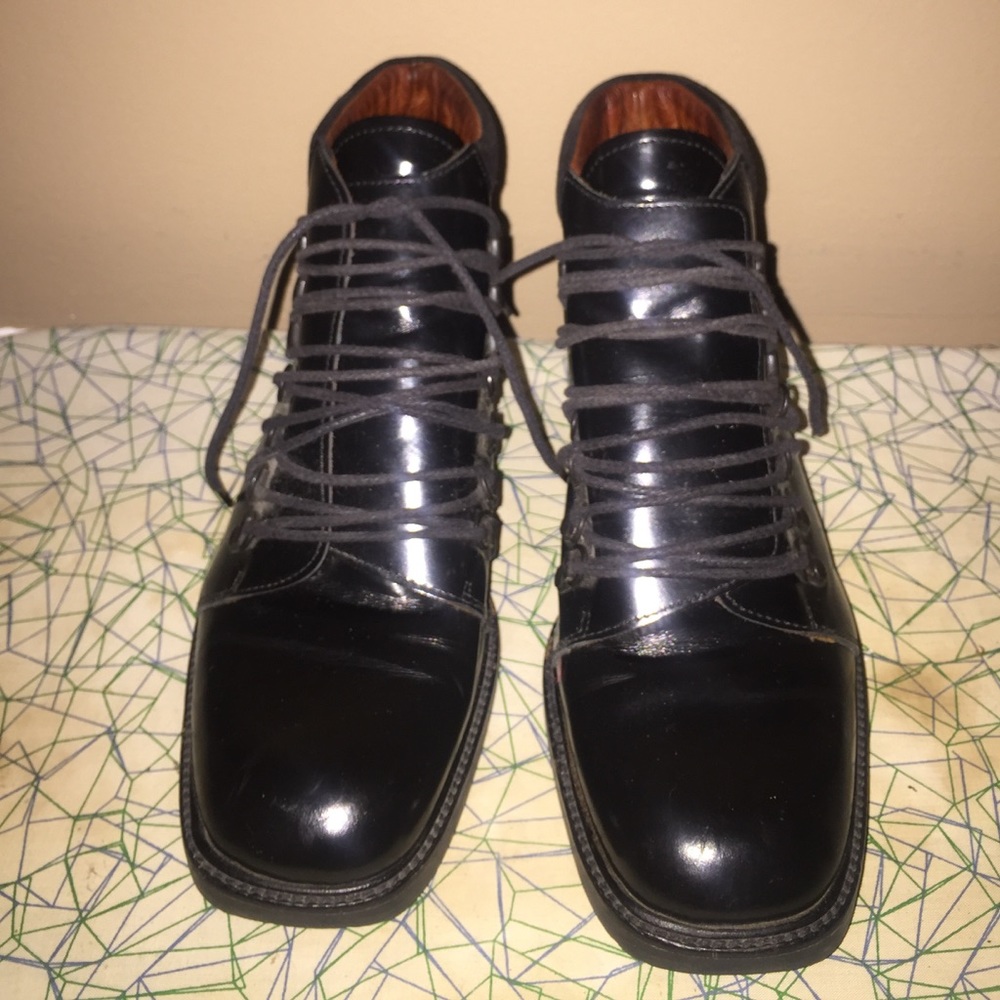 *AUTHENTIC* GUCCI ANKLE LEATHER BOOT
