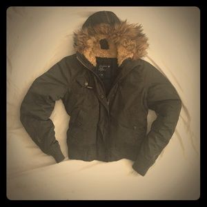 AEO Army Green Faux Fur Bomber XS